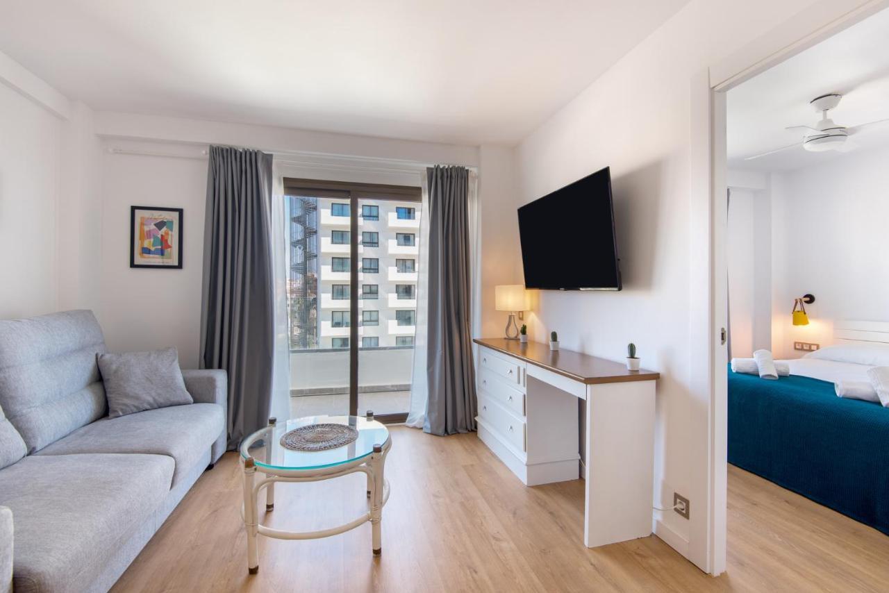Aloha Puerto Private Apartment 1St Line Carihuela Beach Torremolinos Extérieur photo